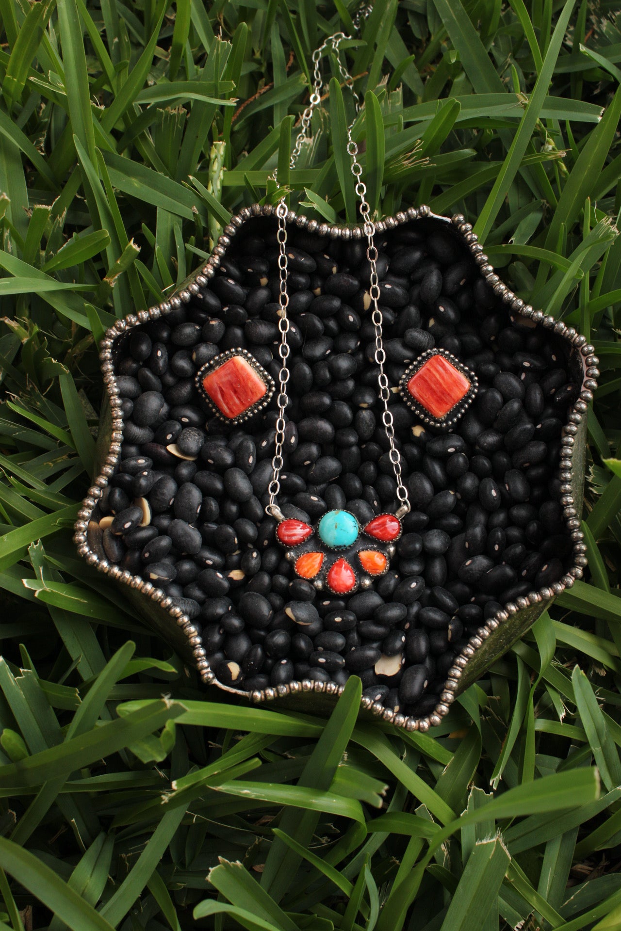 Canyon Kiss Studs