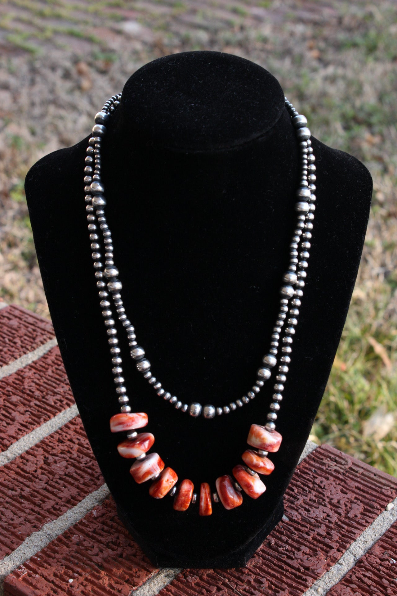 Graduated Orange Spiny Necklace with Pearls