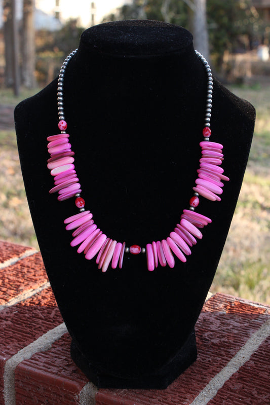 The Amarillo Afterglow Necklace