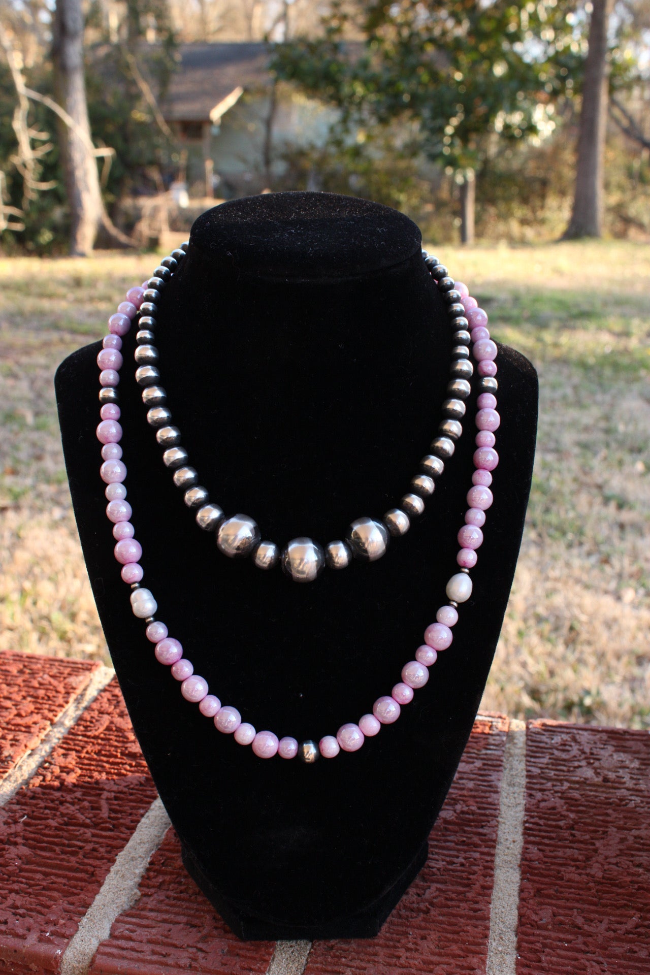 Texas Taffy Kiss Necklace